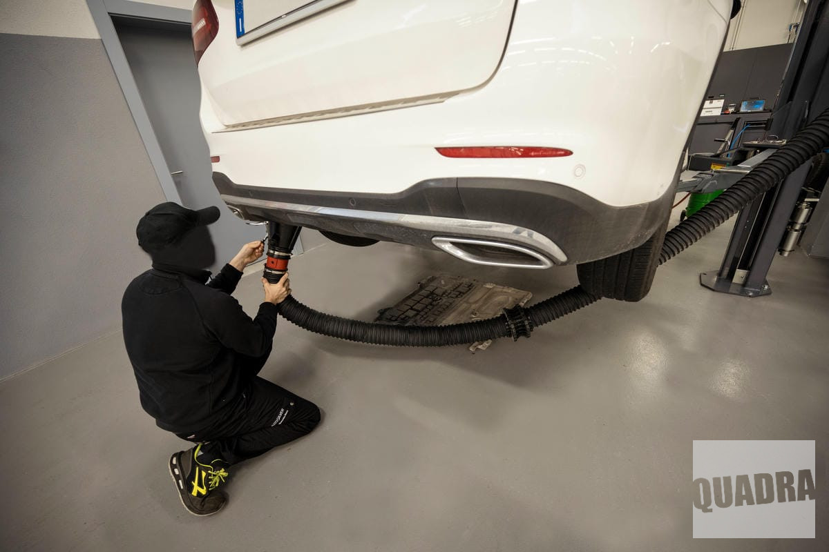 16-mercedes-benz-verona